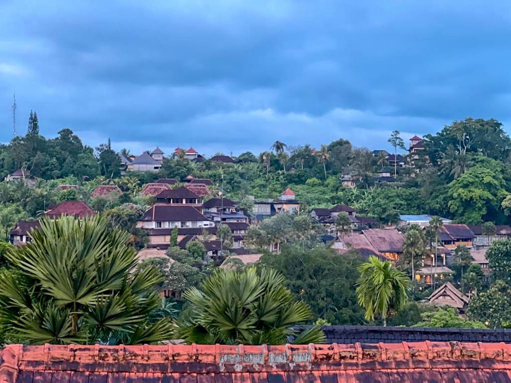 गेस्ट हाउस Heri House